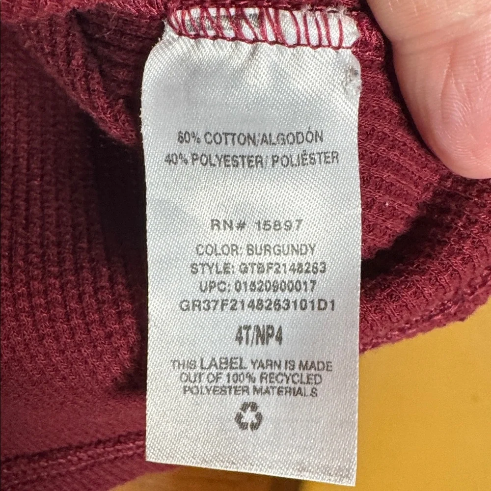 Old Navy Red & Garanimals Burgundy Snowboarding Bear Thermal Tops 2 Pk Size 4T